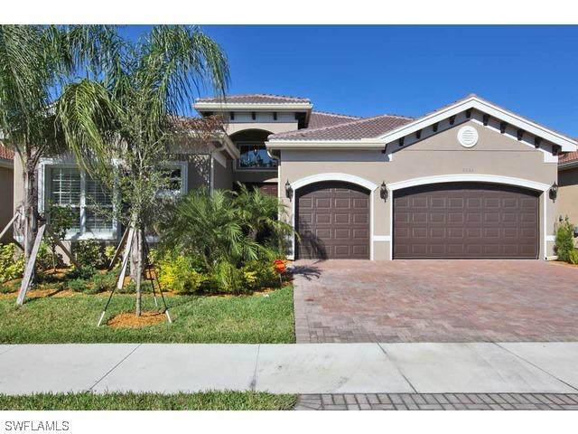 6563 Monterey Point, Naples, FL 34105