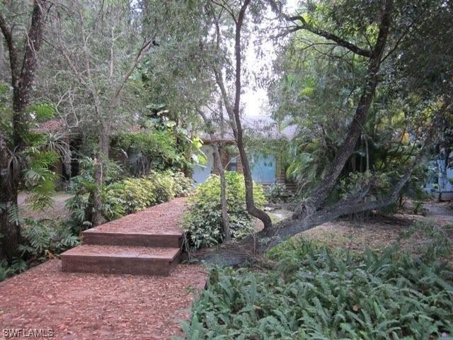 5940 Lancewood Way, Naples, FL