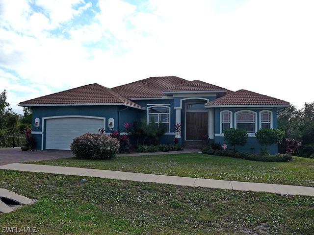 2049 Sheffield Ave., Marco Island, FL 34145