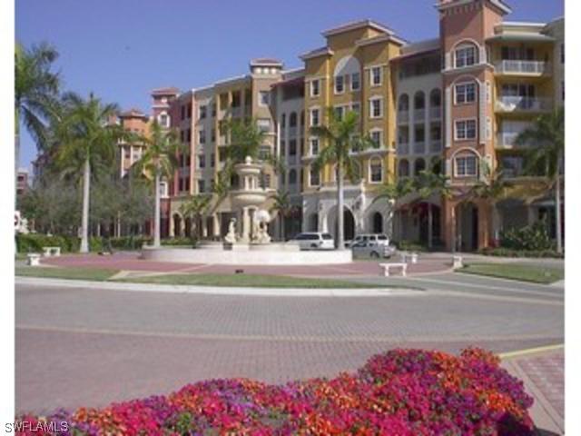 450 Bayfront Pl., Naples, FL 34102