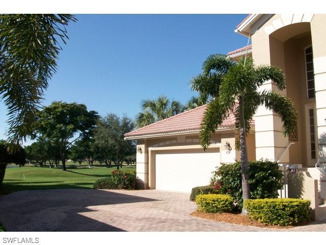 2365 Mont Claire Dr., Naples, FL