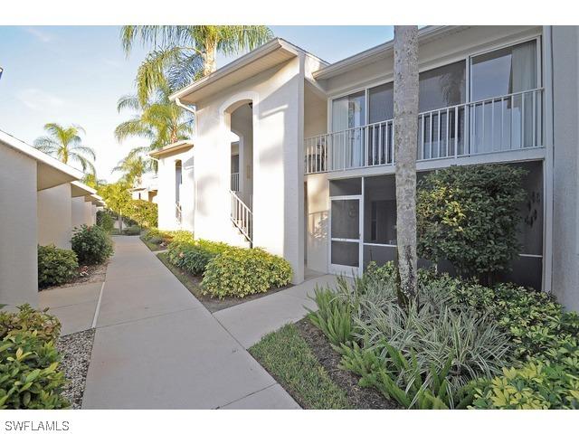 470 Country Hollow Ct. #203, Naples, FL