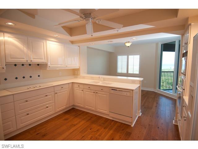 7425 Pelican Bay Blvd. #1104, Naples, FL