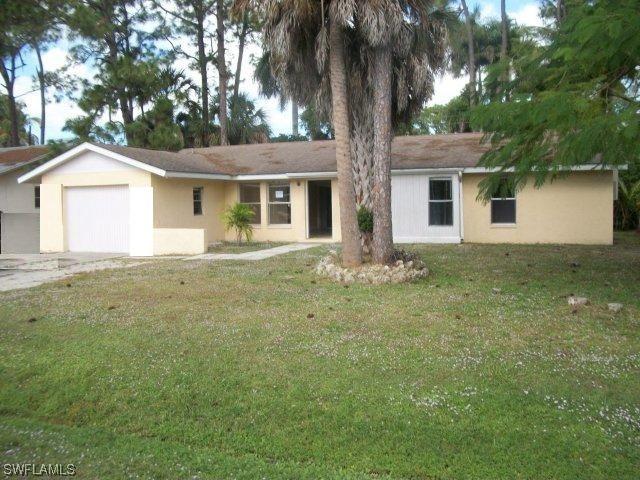 4225 Mindi Ave., Naples, FL 34112