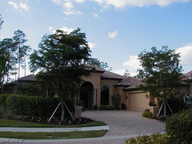 2921 Leonardo Ave., Naples, FL 34119