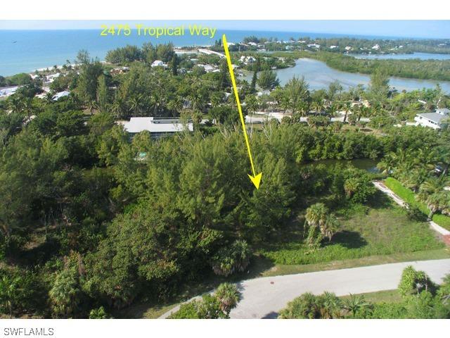 2475 Tropical Way, Sanibel, FL 33957
