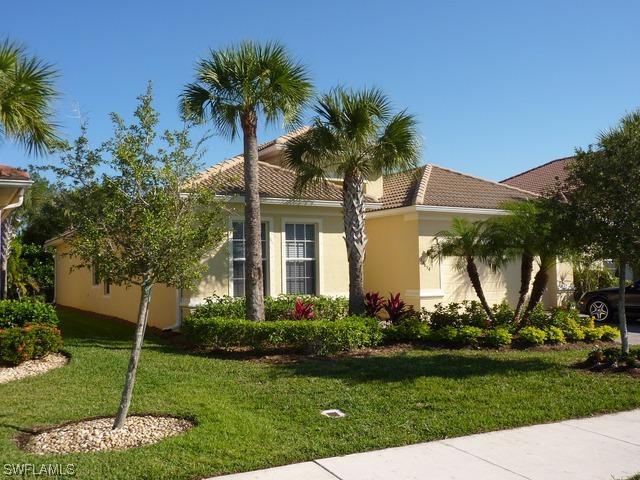 15854 Delaplata Ln., Naples, FL 34110