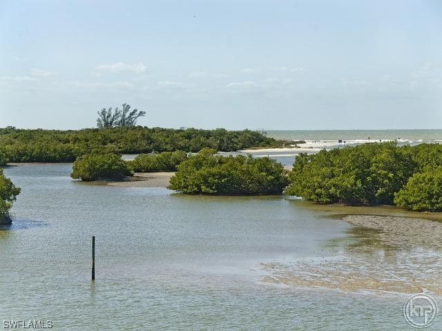 445 Dockside Dr. #401, Naples, FL 34110