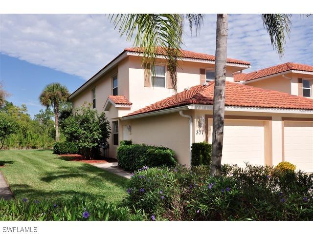 377 Robin Hood Cir., Naples, FL 34104