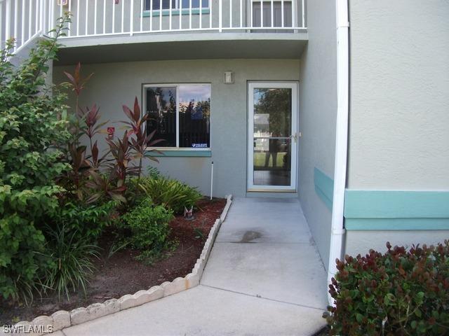 200 Furse Lakes Cir. #2, Naples, FL