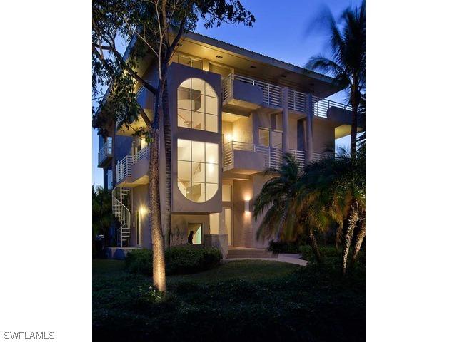 616 Waterside Dr., Marco Island, FL