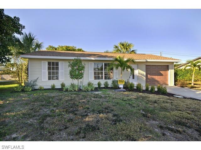 5289 28th Pl., Naples, FL 34116