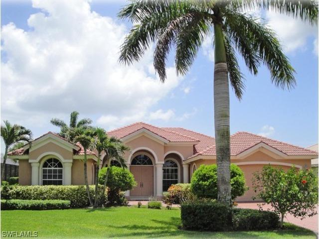 7452 Treeline Dr., Naples, FL