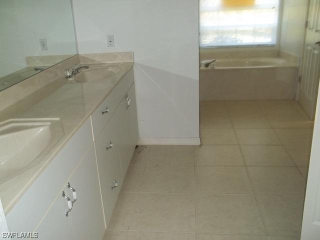 1540 47th Ave., Naples, FL 34120