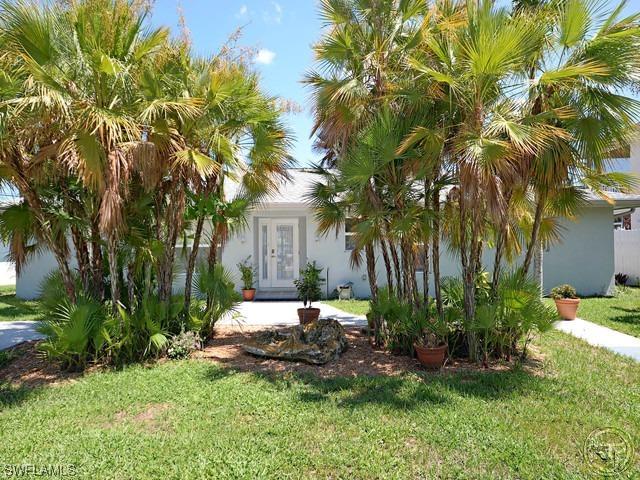 337 Tradewinds Ave., Naples, FL