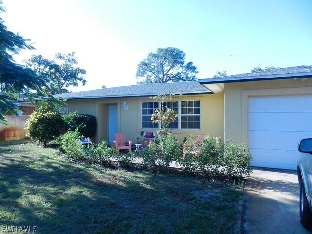 4830 Cortez Cir., Naples, FL 34112