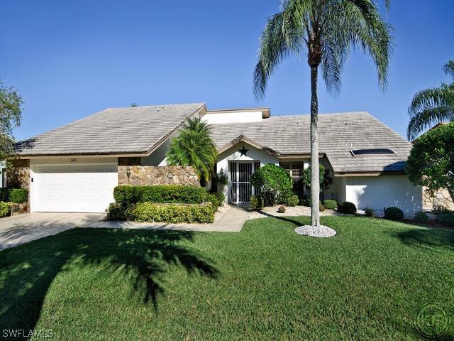 1299 Foxfire Ln., Naples, FL