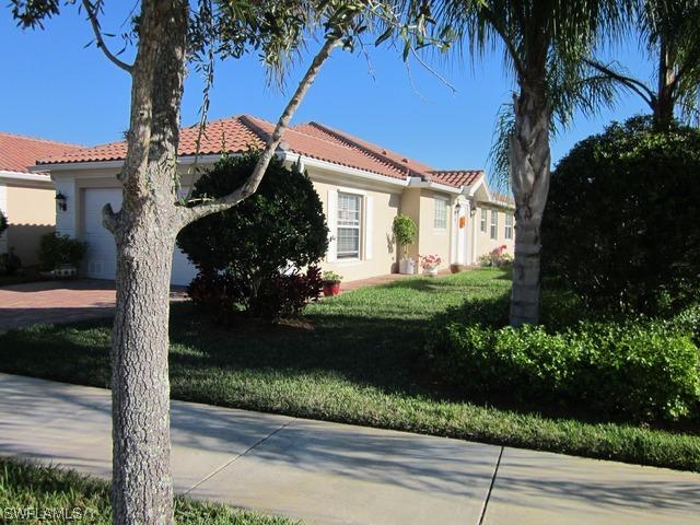 8242 Xenia Ln., Naples, FL 34114