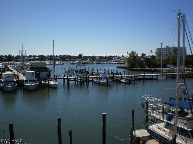 900 Broad Ave. #332, Naples, FL