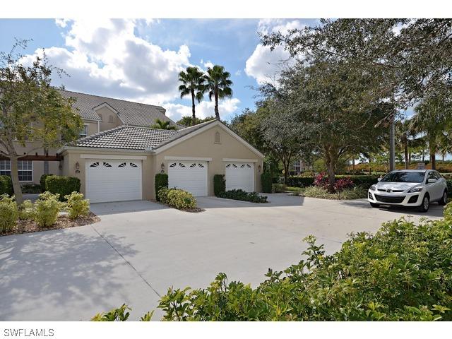 5967 Sand Wedge Ln. #104, Naples, FL 34110