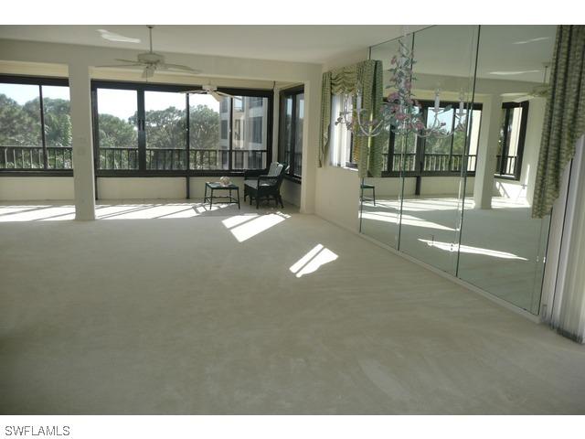 6510 Valen Way #401, Naples, FL