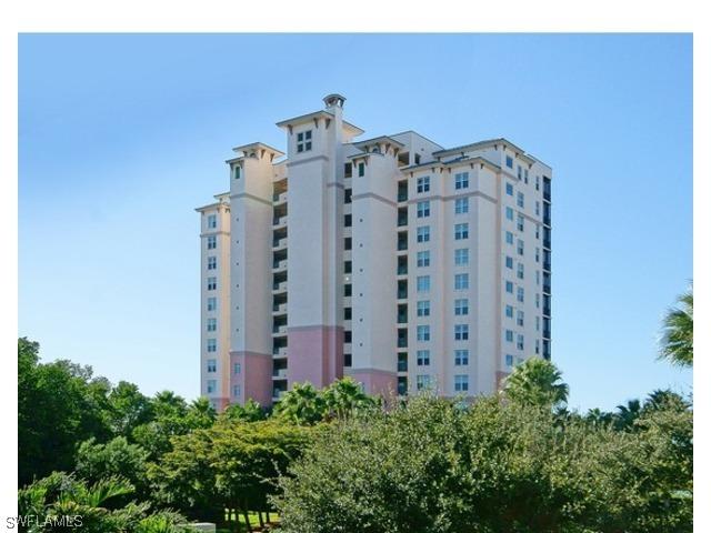 420 Cove Tower Dr., Naples, FL 34110