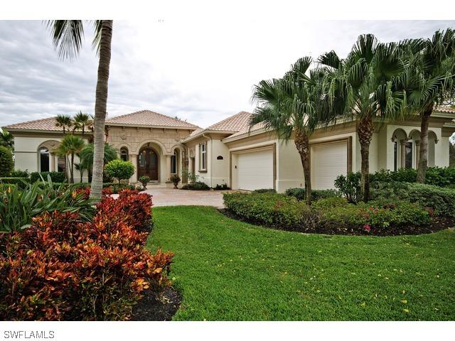 3864 Isla Del Sol Way, Naples, FL 34114
