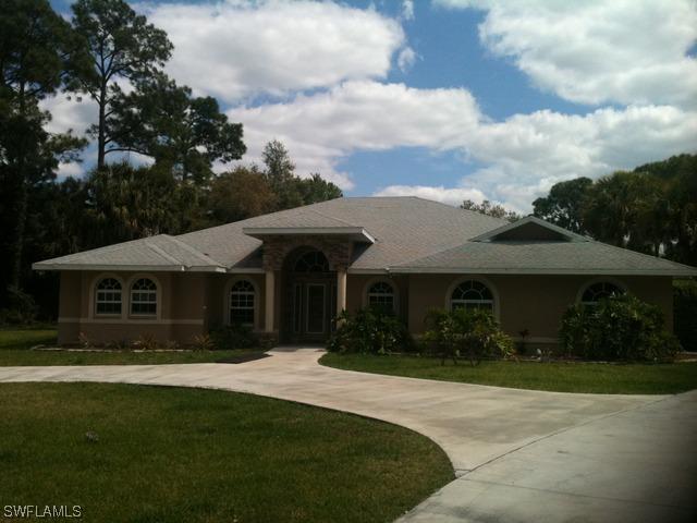 2960 70 St., Naples, FL 34105