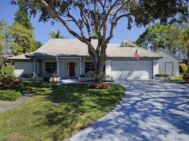 815 Arrowhead Ln., Naples, FL