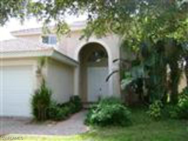 9394 Golden Rain Ln., Fort Myers, FL