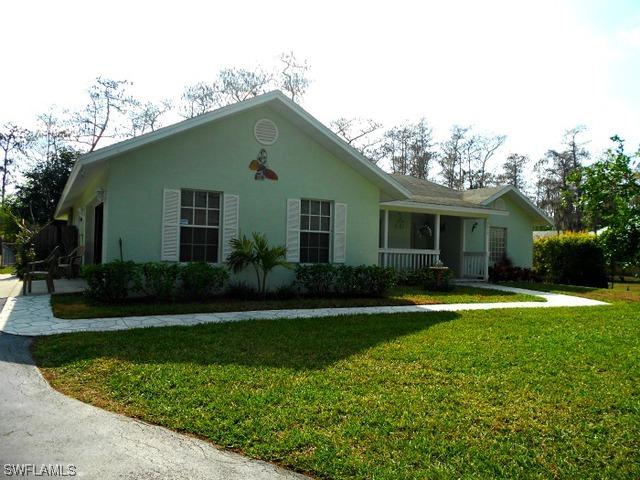 5810 Lancewood Way, Naples, FL 34116