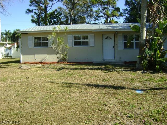 2570 14th St., Naples, FL