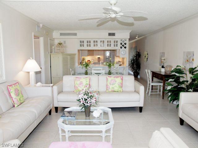 961 Swallow Ave., Marco Island, FL