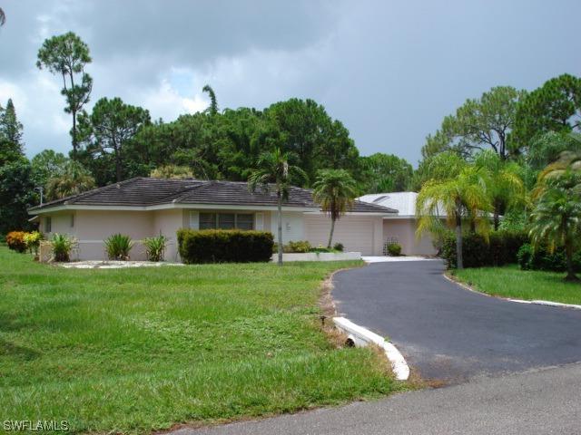 645 Gordonia Rd., Naples, FL