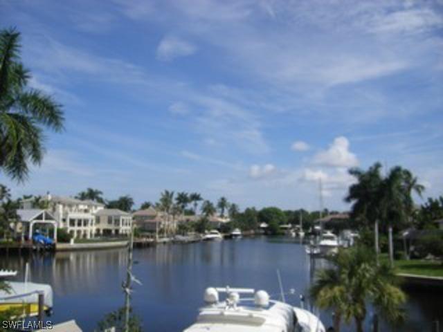 505 21st Ave., Naples, FL 34102