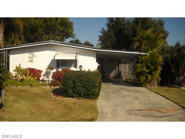 82 Lemans Dr., Naples, FL 34112