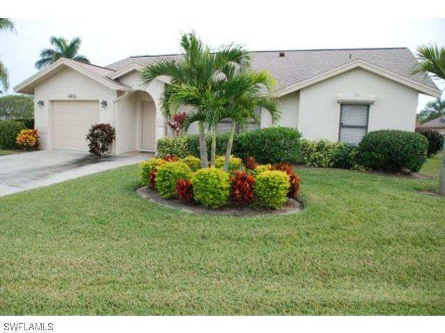 1411 Lyonia Ln., Naples, FL