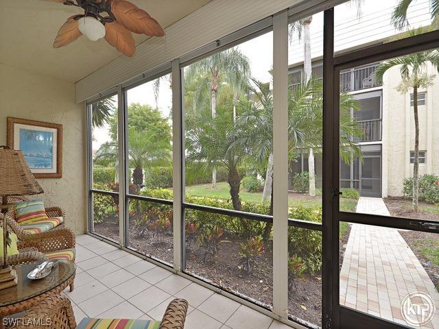 788 Park Shore Dr. #B-17, Naples, FL 34103