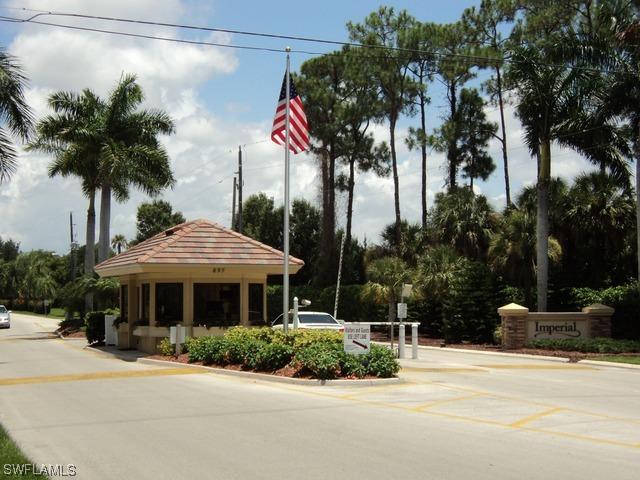 1540 Weybridge Cir., Naples, FL