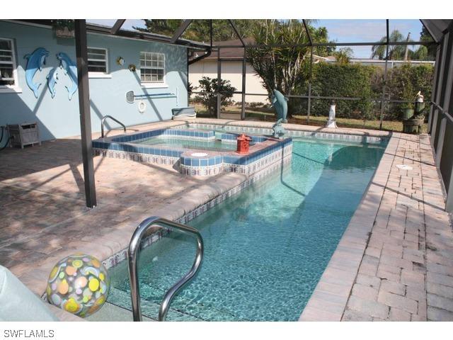 4462 23rd Pl., Naples, FL 34116