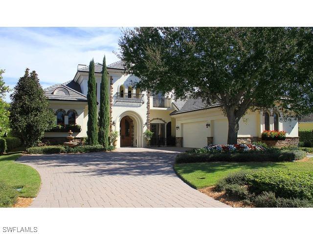 2750 Crayton Rd., Naples, FL 34103