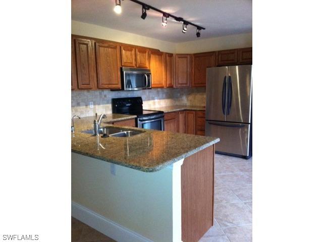 2725 41st Ave., Naples, FL 34120