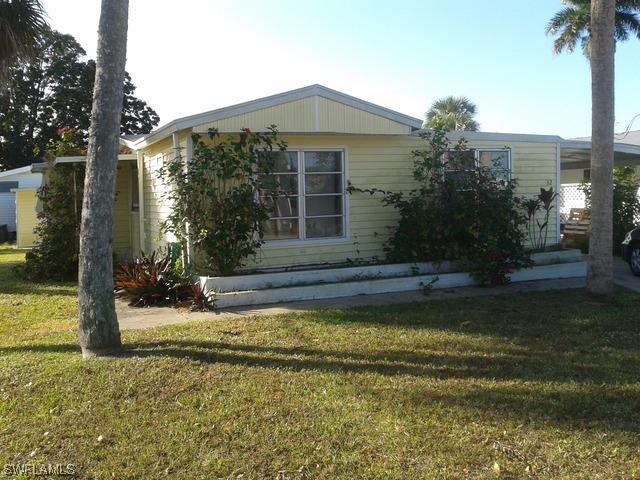 32 Henderson Dr., Naples, FL