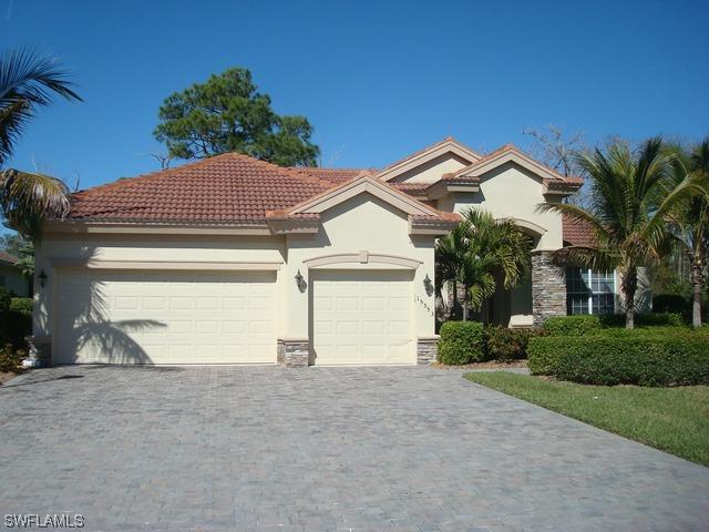 15553 Vallecas Ln., Naples, FL 34110