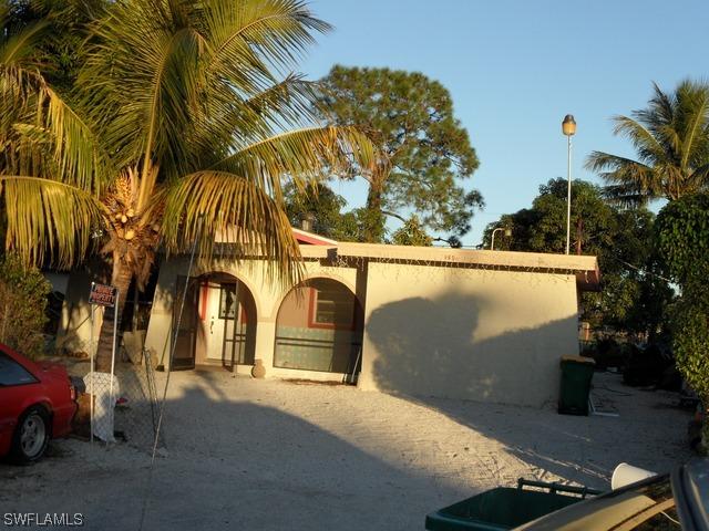 5368 Texas Ave., Naples, FL