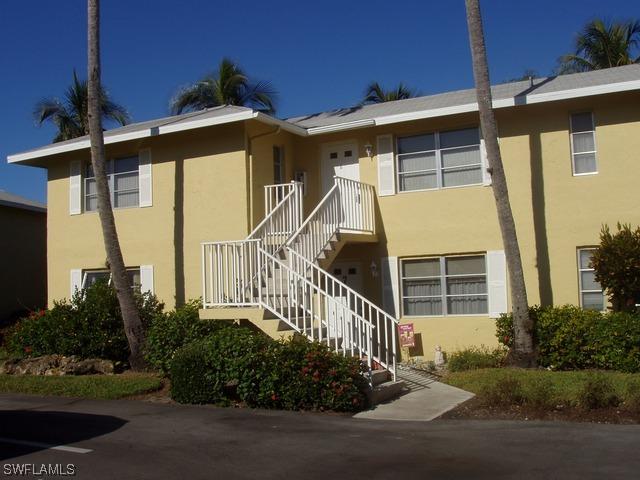 581 Teryl Rd. #8, Naples, FL 34112