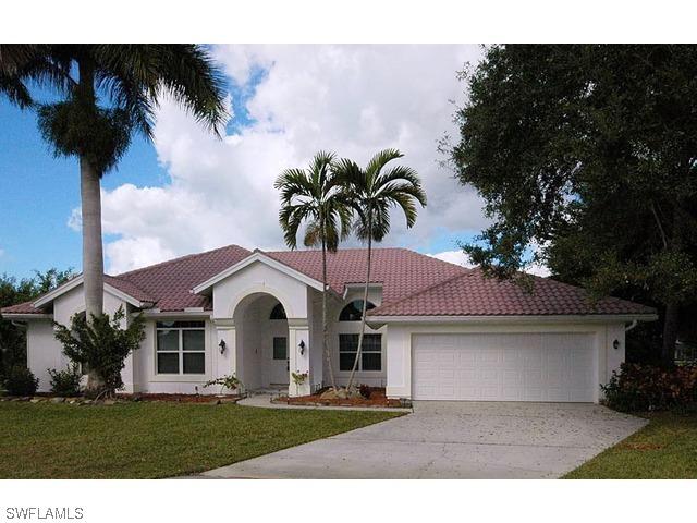 28800 Trenton Ct., Bonita Springs, FL 34134