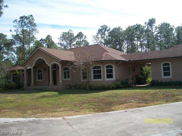 4240 5th Ave., Naples, FL 34119