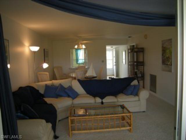 5635 Rattlesnake Hammock Rd. #D-302, Naples, FL