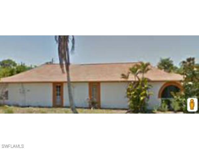 698 99th Ave., Naples, FL 34108